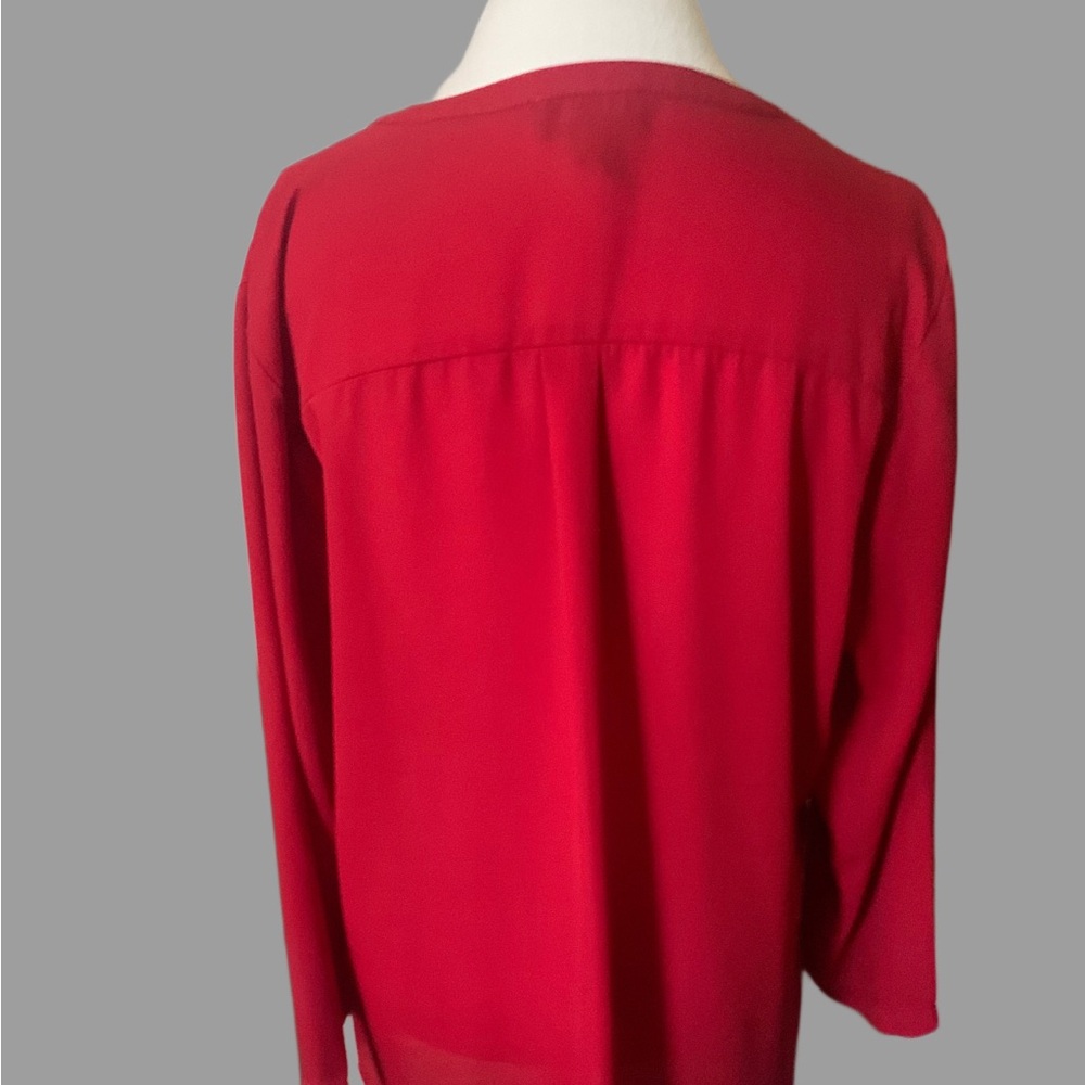 Liz Claiborne Red Textured Blouse - Picture 4 of 7